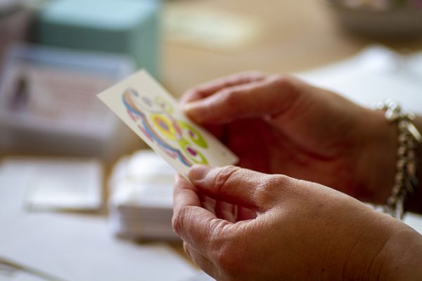 イヴルルド遙華先生の相性占いが当たる！占ってもらう方法や評判を紹介